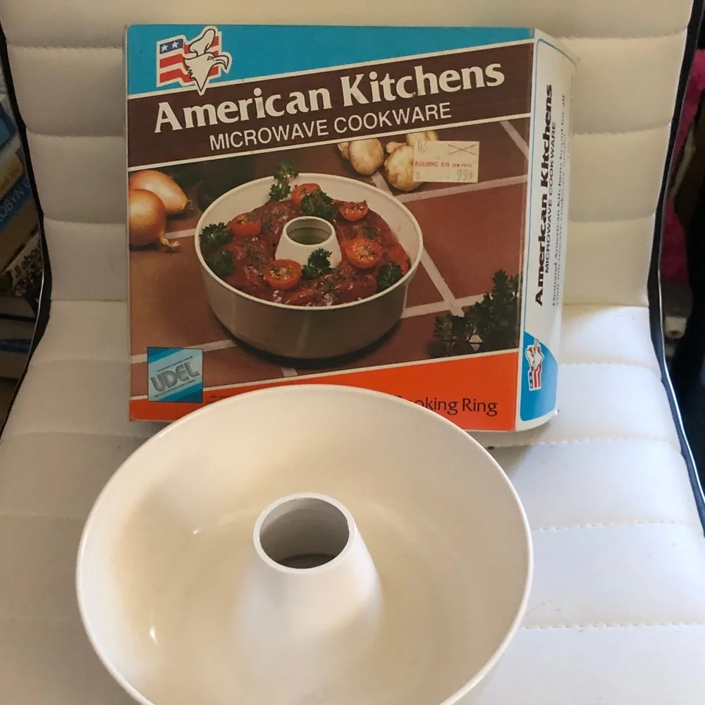 White Microwave Baking Ring